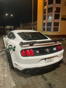 Ford Mustang 3.7 V6 2015 AT - 1