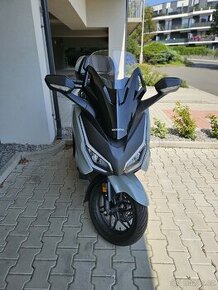 Honda Forza 350, 300km,Odpocet DPH,TOP BOX.Koupeno 07/24 - 1