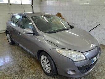 Renault Mégane 1,9 DCI 130 - 1