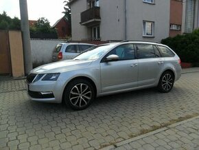 Škoda Octavia Combi 2,0 TDi Solei, ACC,PANORAMA,NAVI, TAŽNÉ