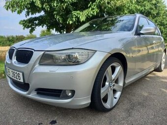 BMW E91 320d XDRIVE 2010 Facelift 4x4 - 1