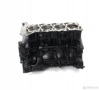 Repasovaný polomotor 2.2tdci RWD - zadní náhon