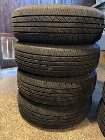 prodám sadu pneu 215/70 R16 100H M+S