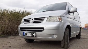 VW T5 1.9 TDi s obytnou vestavbou