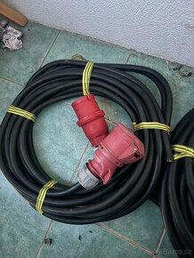 prodloužovací kabel  5x4   15metru H07RN-F 5G4