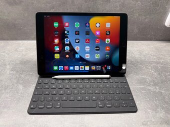 Apple iPad 10,2" (US) 64GB Wi-Fi vesmírně šedý (2021)