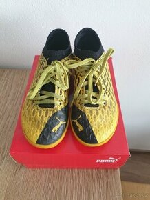 Fotbalová obuv zn. PUMA Ultra Yellow-Black č. 33 - 1