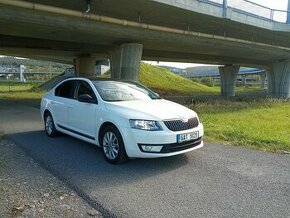 SKODA OCTAVIA 3 1.6TDI DSG - 1