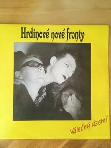 LP Hrdinové Nové Fronty–Válečný Území(Monitor 1991)1.vydání - 1