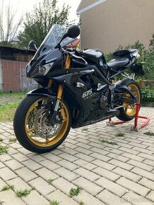 Triumph Daytona 675 - 1