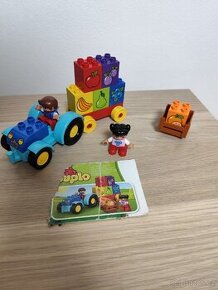 Lego Duplo trakturek