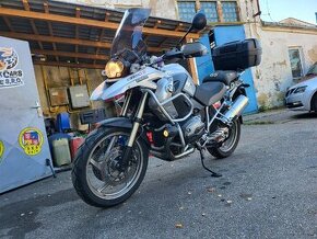 BMW 1200 GS,77kw, rok
2008,nová STK