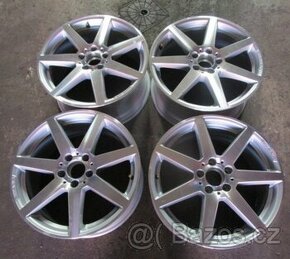 Original Mercedes C Klasse W204 R18 AMG 5x112