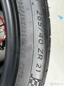 Michelin 265/40r21 - 1