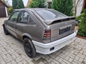 Opel Kadett Gsi