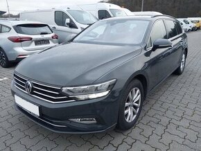 VW PASSAT VARIANT B8 2.0TDI 110KW WEBASTO TAŽNÉ 360 KAMERA