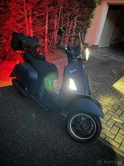 Vespa GTS 300ST HPE RST ABS E5