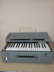 harmonium Delicia Mini 700. Plně funkční dobrý stav