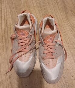 Boty Nike Air Huarache, dámské 39