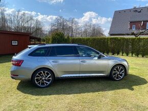 Škoda Superb 2.0 TSi 4x4 Sportline