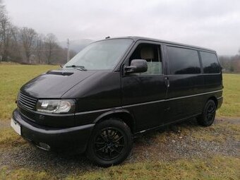 VOLKSWAGEN T4 CARAVELLE 2.5TDi 118KW 8.MÍST R.V.2002