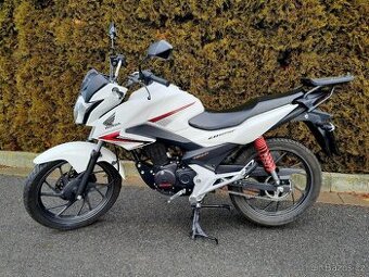 Honda CB 125F