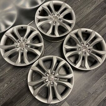 Alu AUDI 5x112 19” 8R0601025AL