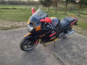 Honda CBR 1000f