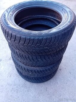 Zimní pneumatiky Nokian 225/60 R18