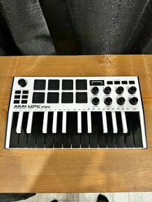 Akai MPK mini