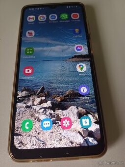 Samsung GALAXY A21S - poškozené sklíčko, plně funkční