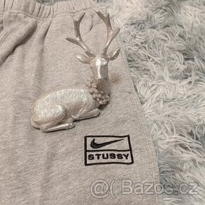 Stussy x Nike kalhoty