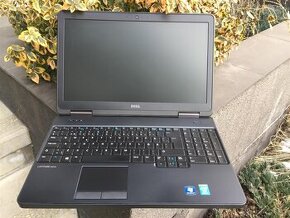 Dell Latitude E5540 - herní VGA GeForce, procesor i7, SSDčko