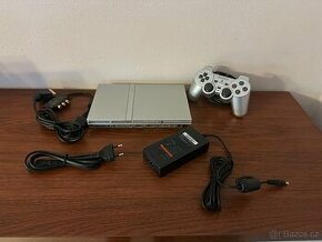 PLAYSTATION 2 slim silver - 1