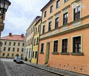 Zděný byt 1+KK, 34 m2, historické centrum města