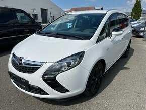 Opel Zafira TOURER 2.0 dci 96 KW, BOHATÁ VÝBAVA