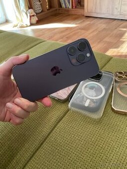 iPhone 14 pro deep purple záruka do 4.8.2025 Top stav