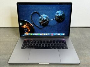 Macbook Pro 15" 2017 SG i7 / 16GB / 512GB - 1