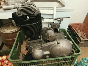 Jawa 350 OHV motor s prevodovkou