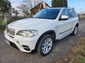 X5 3,0 xDrive 40d 180kW 7míst možnost odpočtu DPH