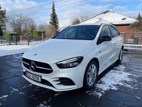 Prodám Mercedes B250e plug in hybrid