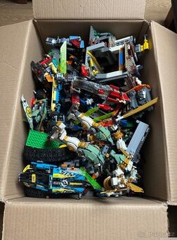 Lego mix 10,5 kg (Ninjago, Star Wars, Harry Potter, aj.)