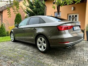 Audi A3 limousine/sedan 2.0 TDI 110kw, Panorama, Sportpaket - 1