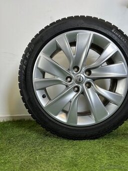 Alu kola 5x115 r18 s pneu (uf)