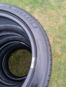 Michelin Primacy 4 225/45 R17