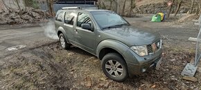 Prodám Nissan Pathfinder 4x4 s vadou