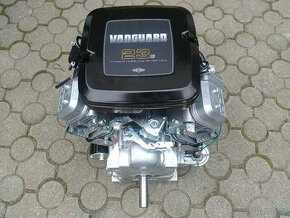 Dvouválcový motor Briggs Stratton Vanguard 23 HP - 1