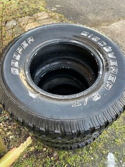 Pneu off road 265/75 R 16