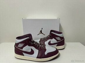 Nike Air Jordan 1 Mid Sky J Muave