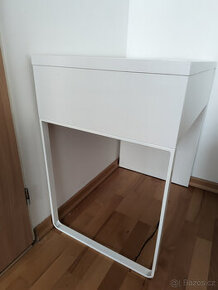 IKEA MICKE Psací stůl bíly (73x50)